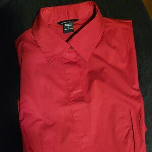 "MODA INTERNATIONAL" RED LONG-SLEEVE CUFFED TAPERED SHIRT  - SIZE M - NWT